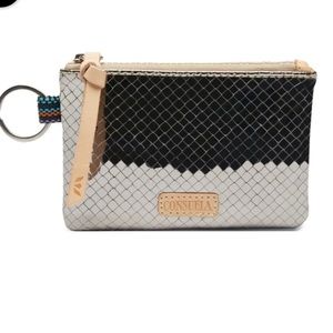 Consuela Pouch Kyle